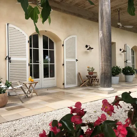 Le Clos Des Sept Palmiers Hotel